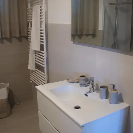 Ca' Del Mar בית אירוח